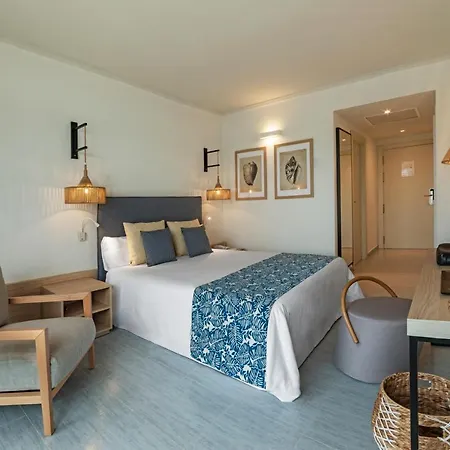 Cabogata Jardín 4*
