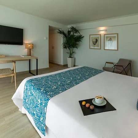 Hotel Cabogata Jardín
