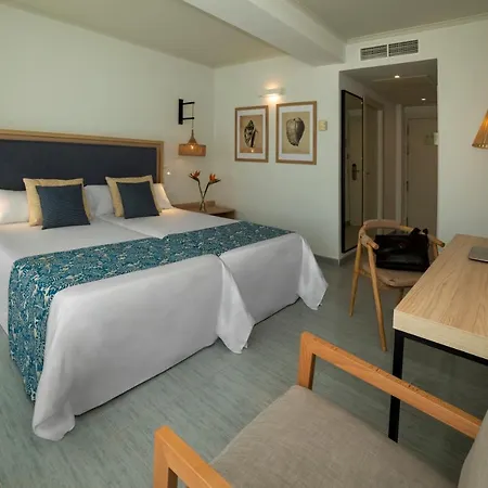 Hotel Cabogata Jardín